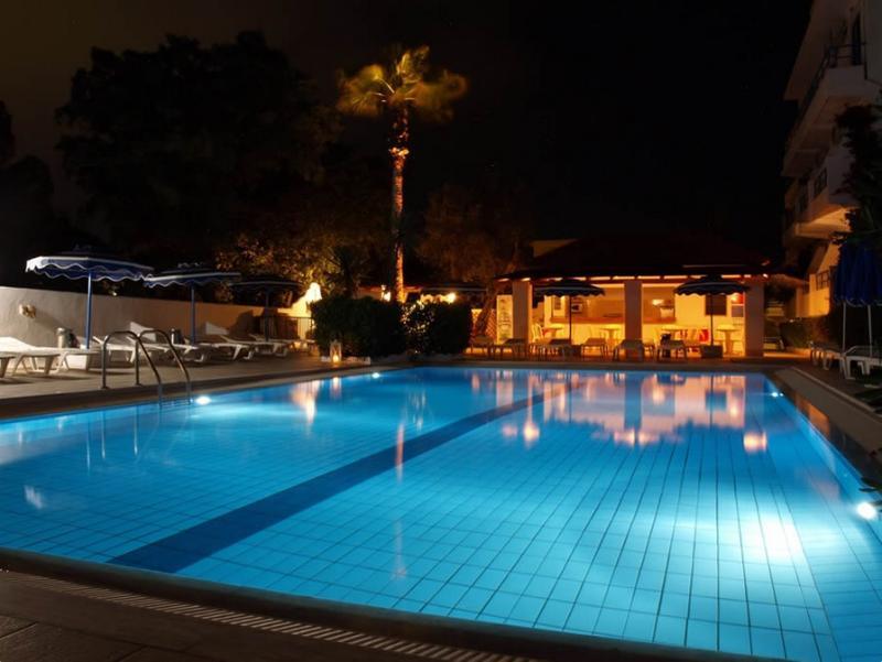 Margaret Hotel Kremastí Екстериор снимка